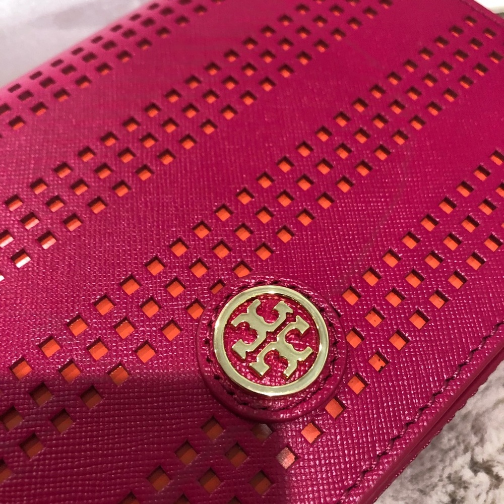 Tory Burch description Robinson shoulder bag - Picture 3 of 8